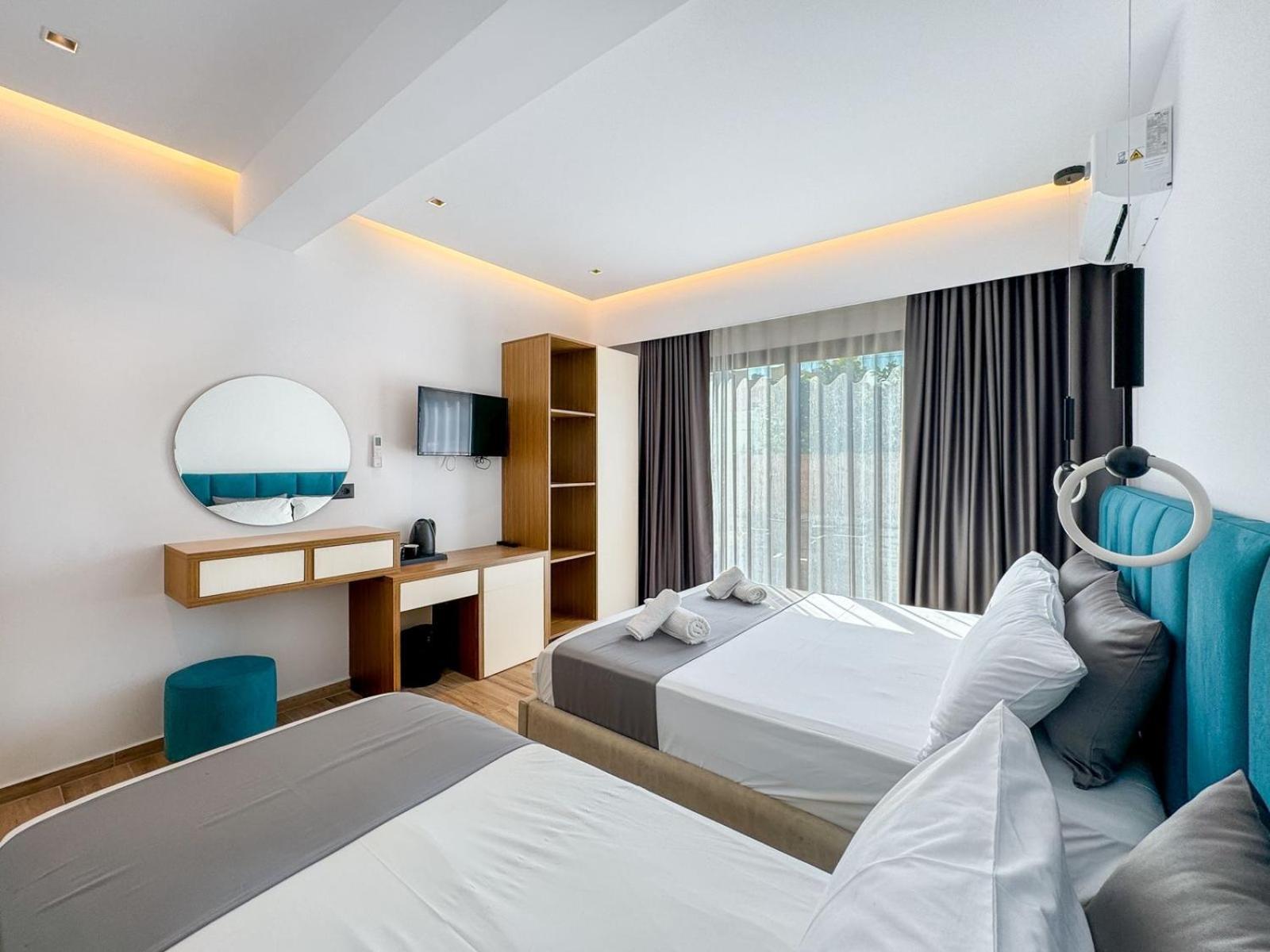 Zacaj Hotel Ksamil Eksteriør billede