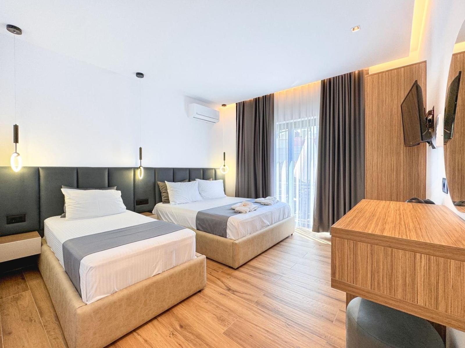 Zacaj Hotel Ksamil Eksteriør billede